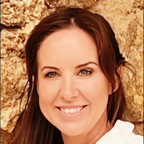 Teresa Ramos, Cofounder